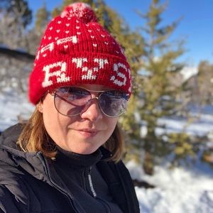 Meet your Posher, Maja